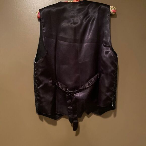 Bali Gem Sequence Christmas Vest - Picture 7 of 10